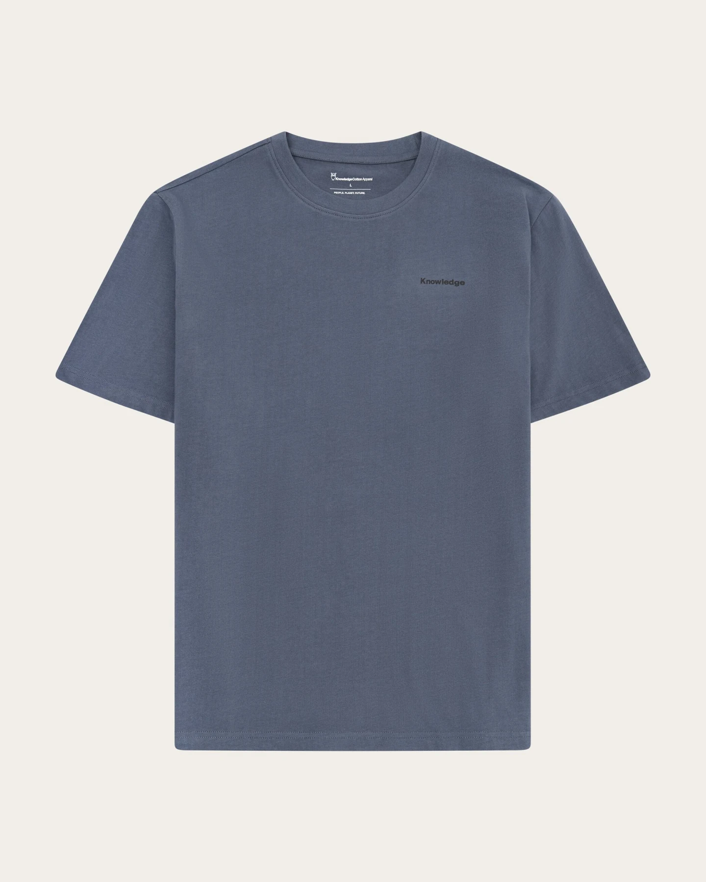 KnowledgeCotton Apparel Herren vegan T-Shirt Herren Rückenaufdruck Vintage Indigo – Ansicht 2