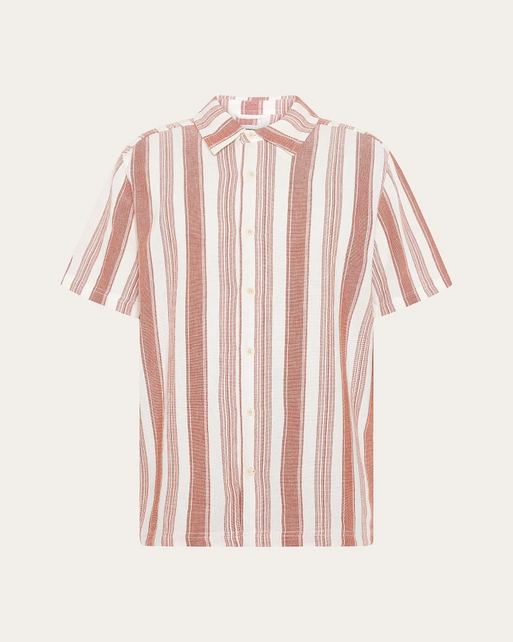 KnowledgeCotton Apparel Herren vegan Hemd Relaxed Stripe Kurzarm Rot