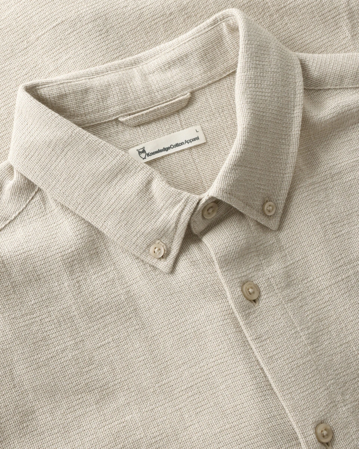 KnowledgeCotton Apparel Herren vegan Hemd Struktur Twill Beige – Ansicht 2