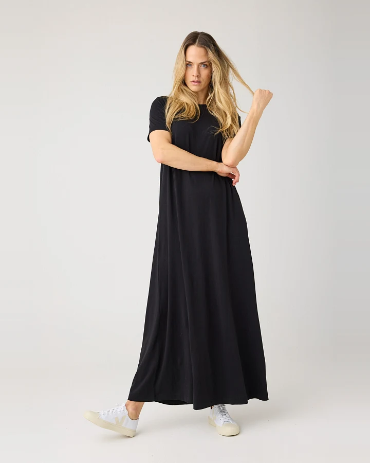 KnowledgeCotton Apparel Damen vegan Maxikleid Jersey Black Jet