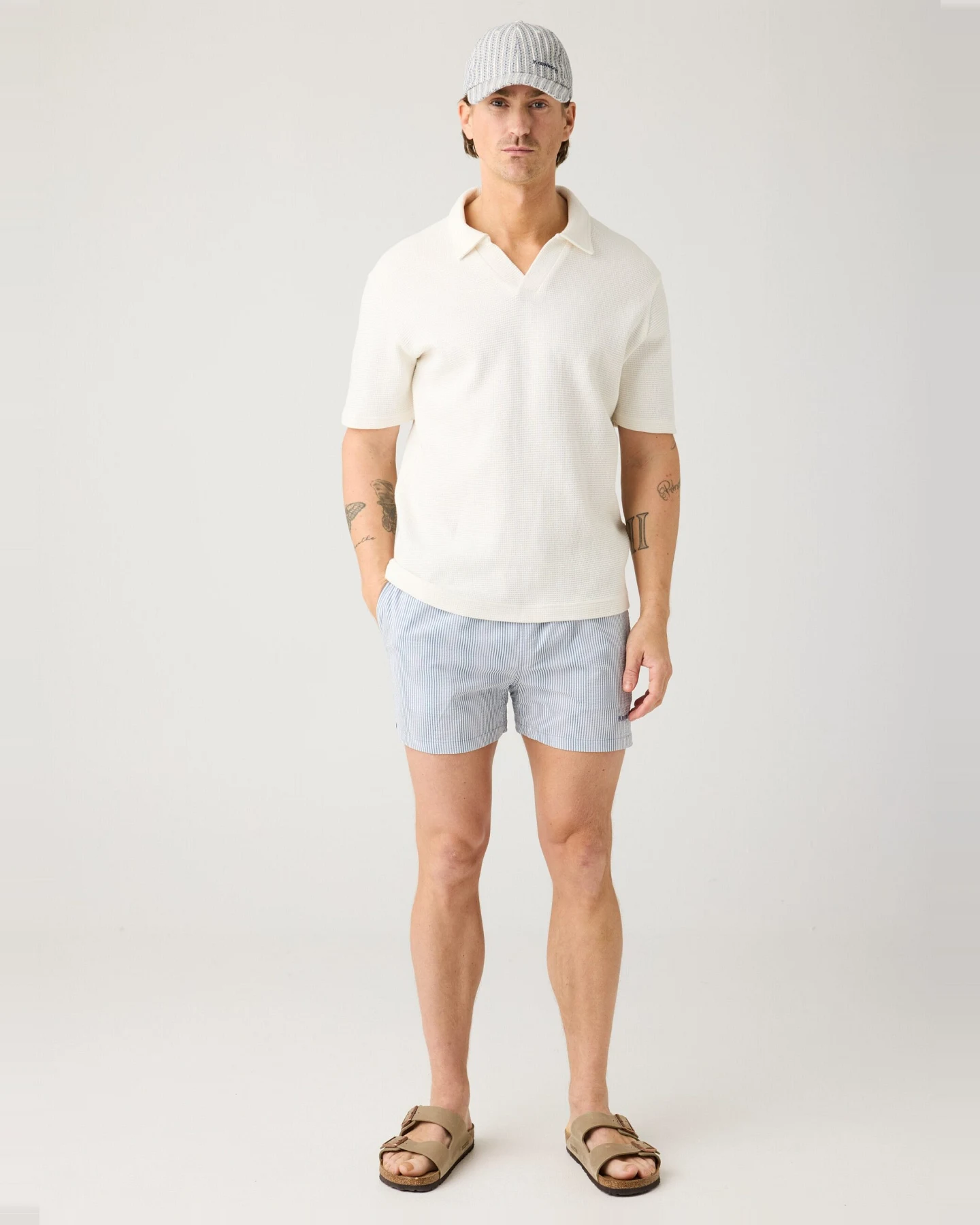 KnowledgeCotton Apparel Herren vegan Badeshorts Mid Thigh Seersucker Blau Gestreift – Ansicht 2