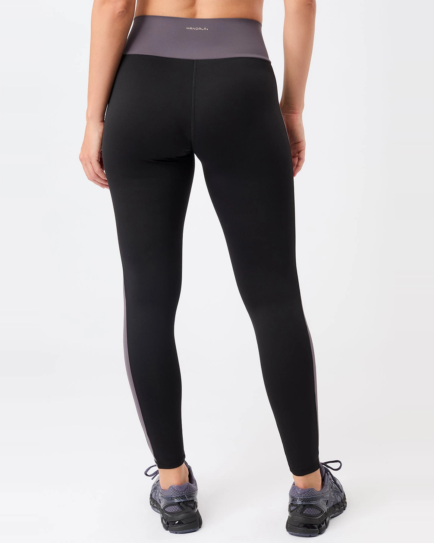 MANDALA Damen vegan Strumpfhose Wrap & Stripe Original Schwarz/Violett – Ansicht 2
