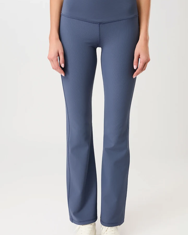 MANDALA Damen vegan Hose Flared & Ribbed Eclipse Blau
