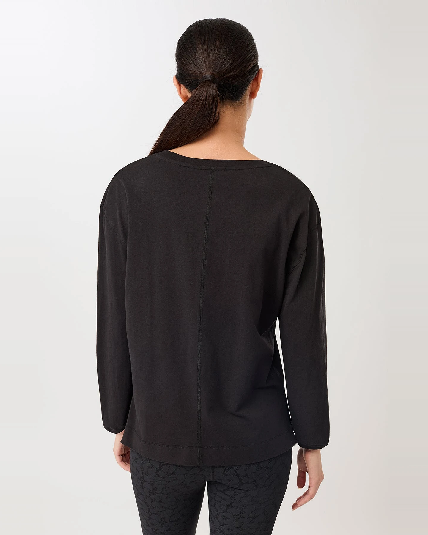 MANDALA Damen vegan Longsleeve Weit Schwarz – Ansicht 2