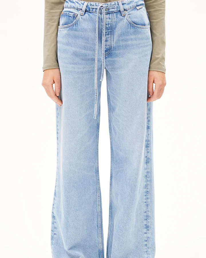 ARMEDANGELS Damen vegan Jeans Astreaas Noise Blau