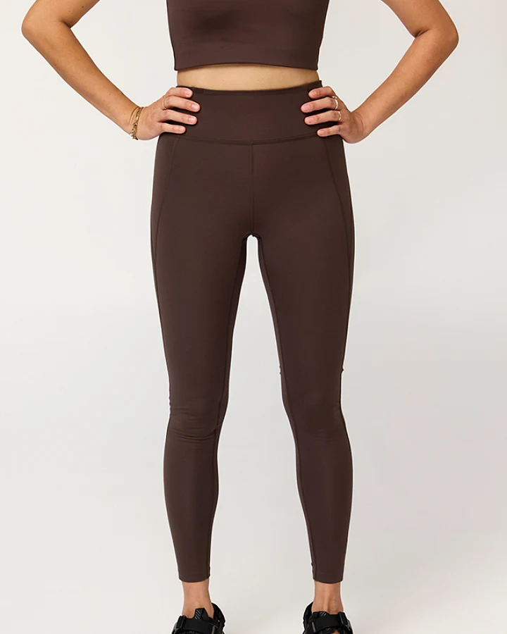 Girlfriend Collective Damen vegan Leggings Compressive High Rise Driftwood Braun