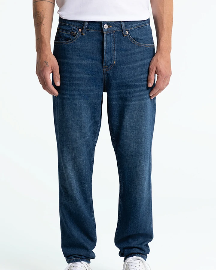 Kings of Indigo Herren vegan Jeans Sushan Hopcete Elektrisch Dunkelblau