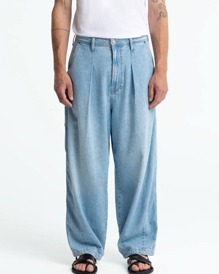 Kings of Indigo Herren vegan Jeans Sabium Horcete Super Hellblau