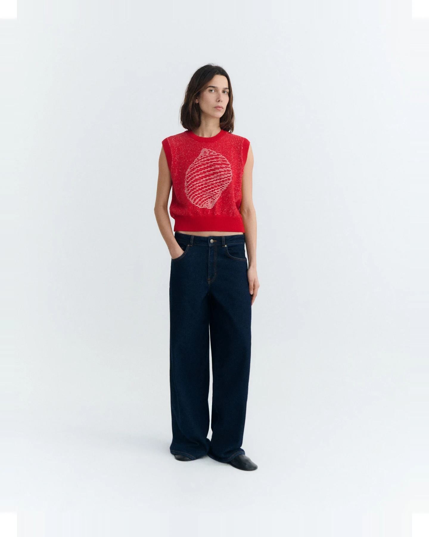 Thinking MU Damen vegan Strickweste Aria Shell Rot – Ansicht 2