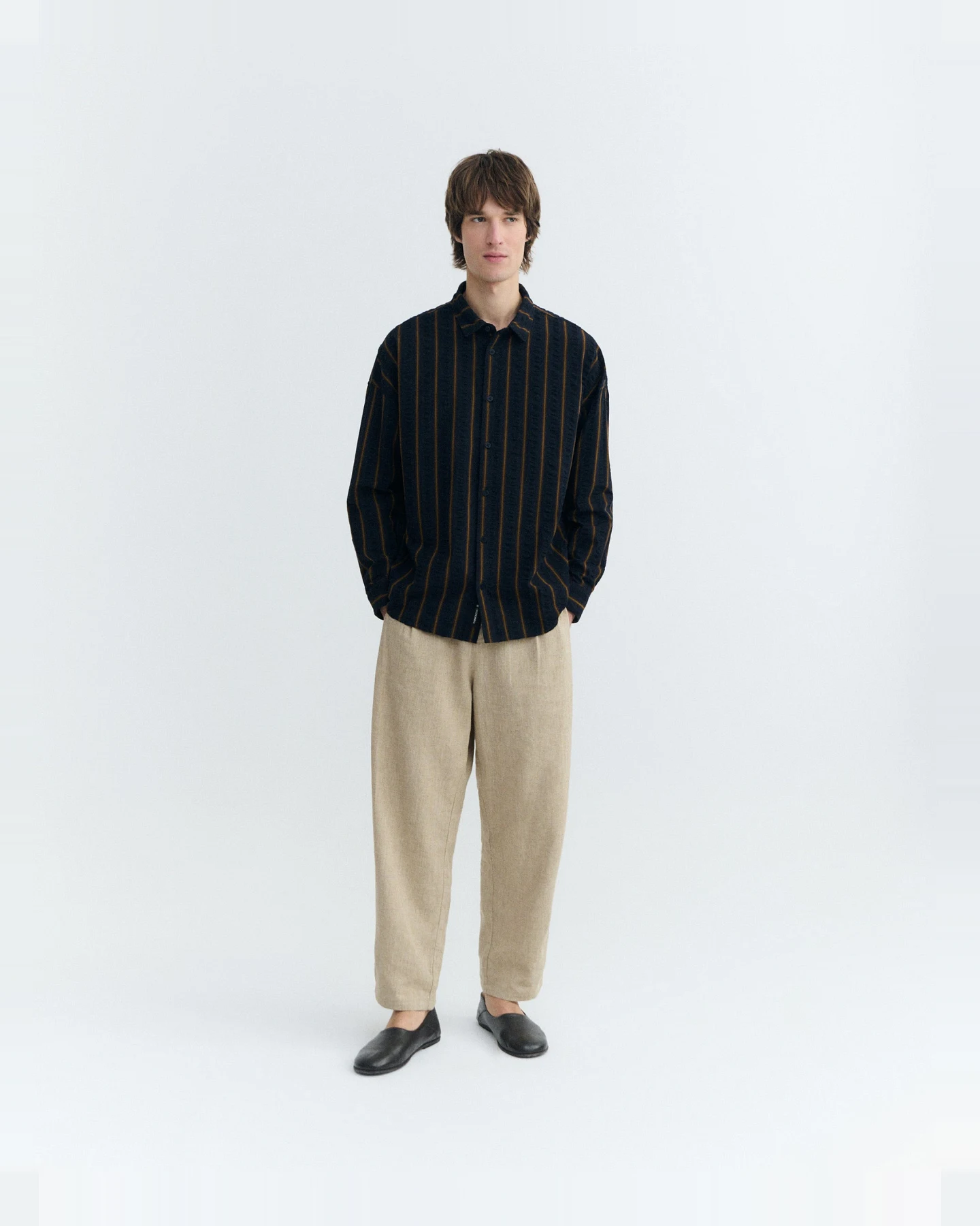 Thinking MU Herren vegan Hemd Oversize Seersucker Haru Gestreift Blau – Ansicht 2