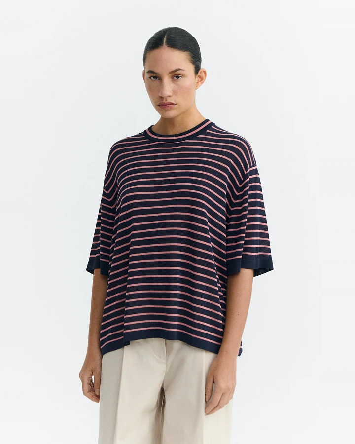 Thinking MU Damen vegan T-Shirt Oversized Zenna Gestreift Marine/Pink