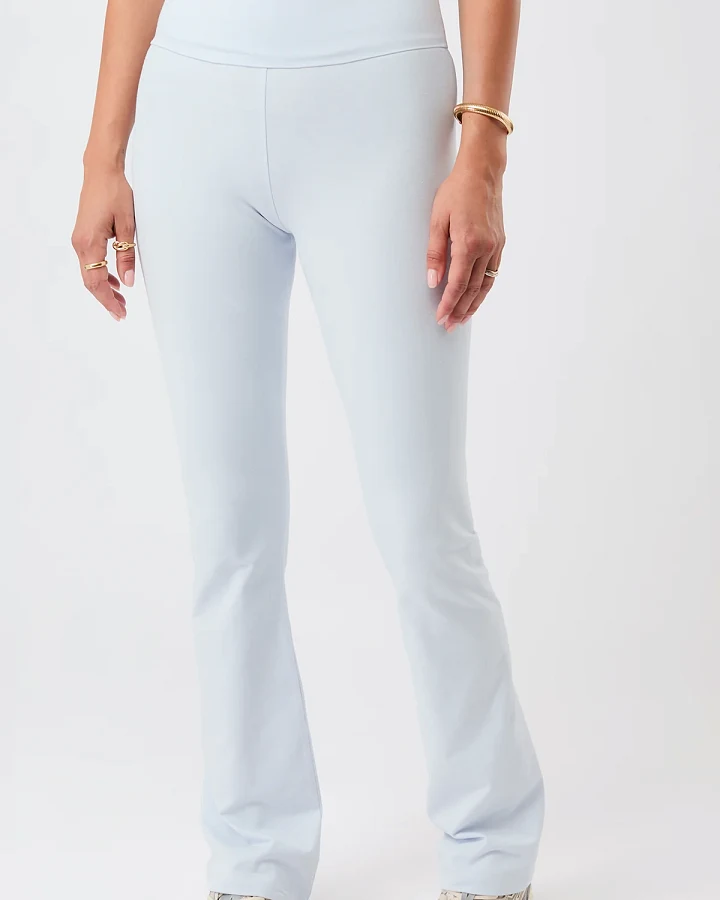 MANDALA Damen vegan Hose Classic Rolldown Baby Blue
