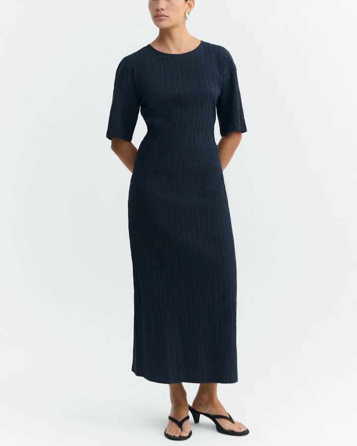 Thinking MU Damen vegan Kleid Kina Popcorn Mit Offenem Rücken Navy