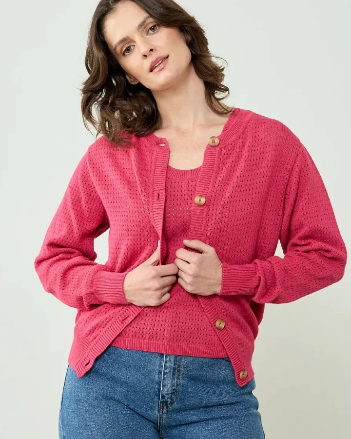 Clotsy Damen vegan Strickjacke Dària Magenta