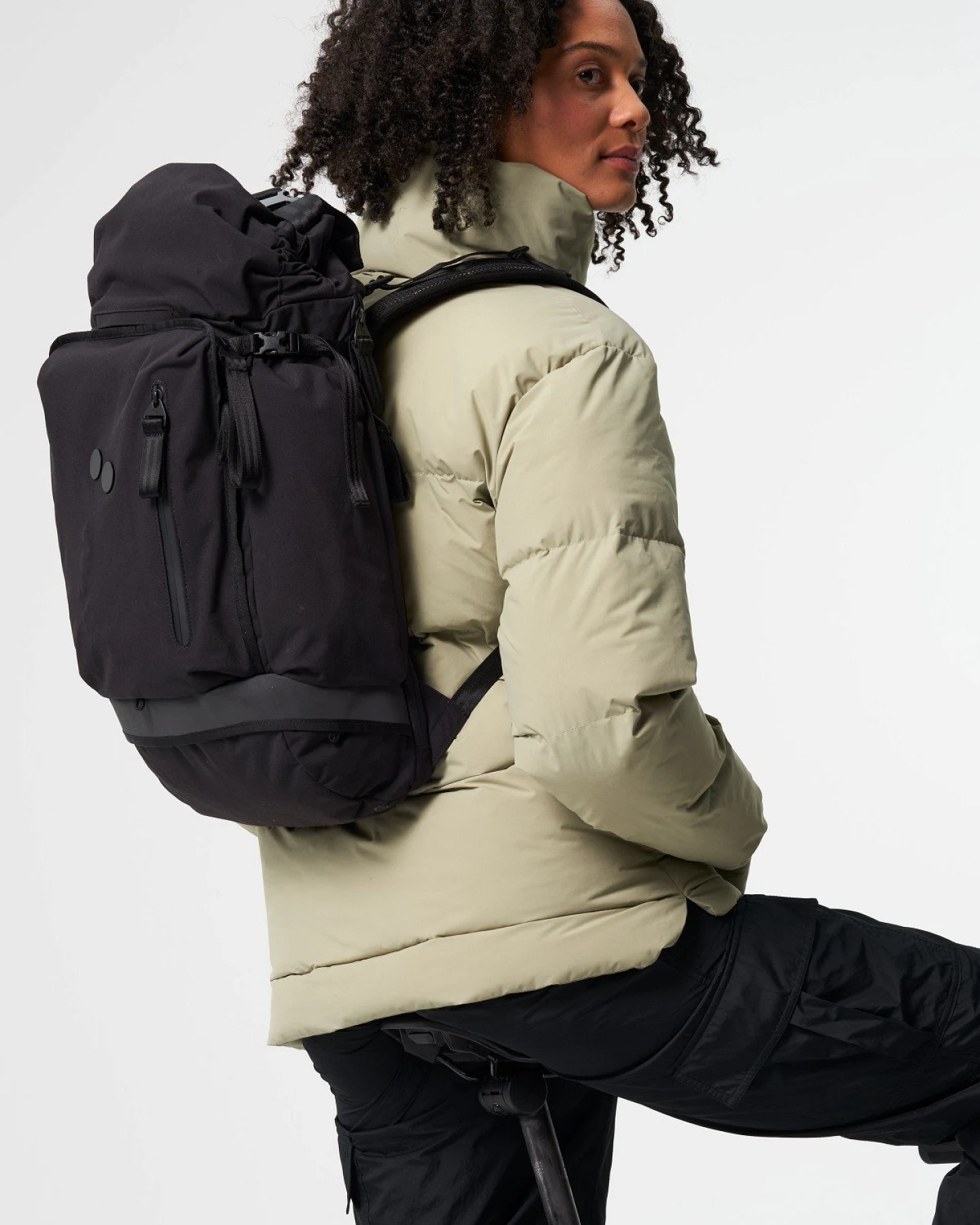 Rucksack Komut Medium Solid Black – Ansicht 6
