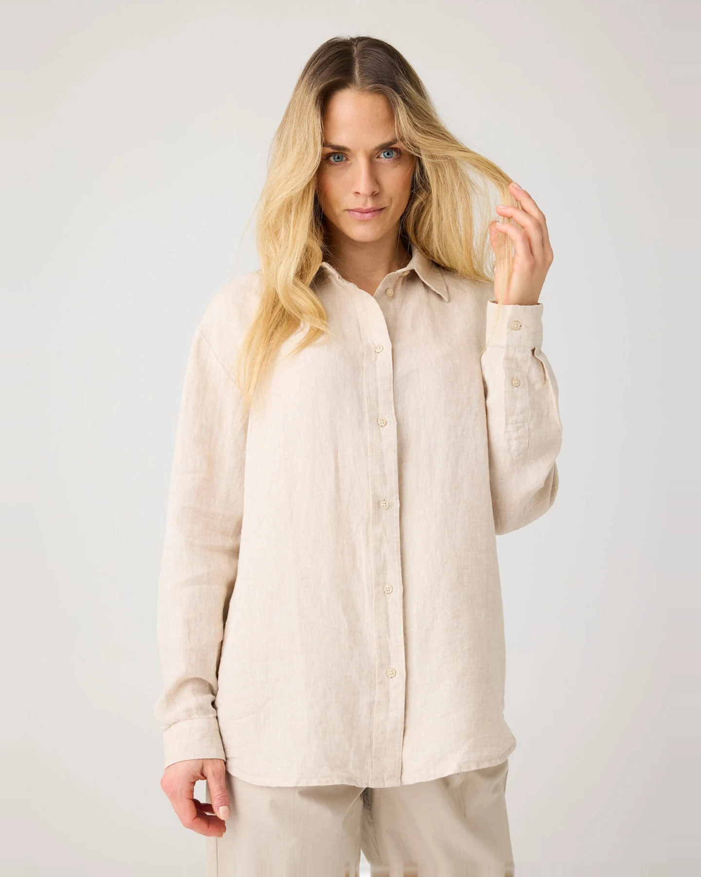 KnowledgeCotton Apparel Damen vegan Hemd Lose Leinen Helles Federgrau – Ansicht 2
