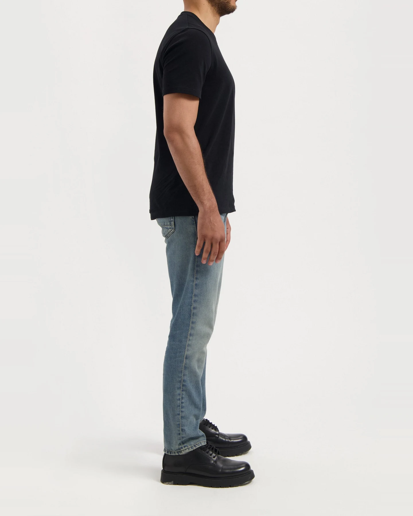 MUD Jeans Herren vegan Jeans Mid Tapered Hank Earth Vintage – Ansicht 2