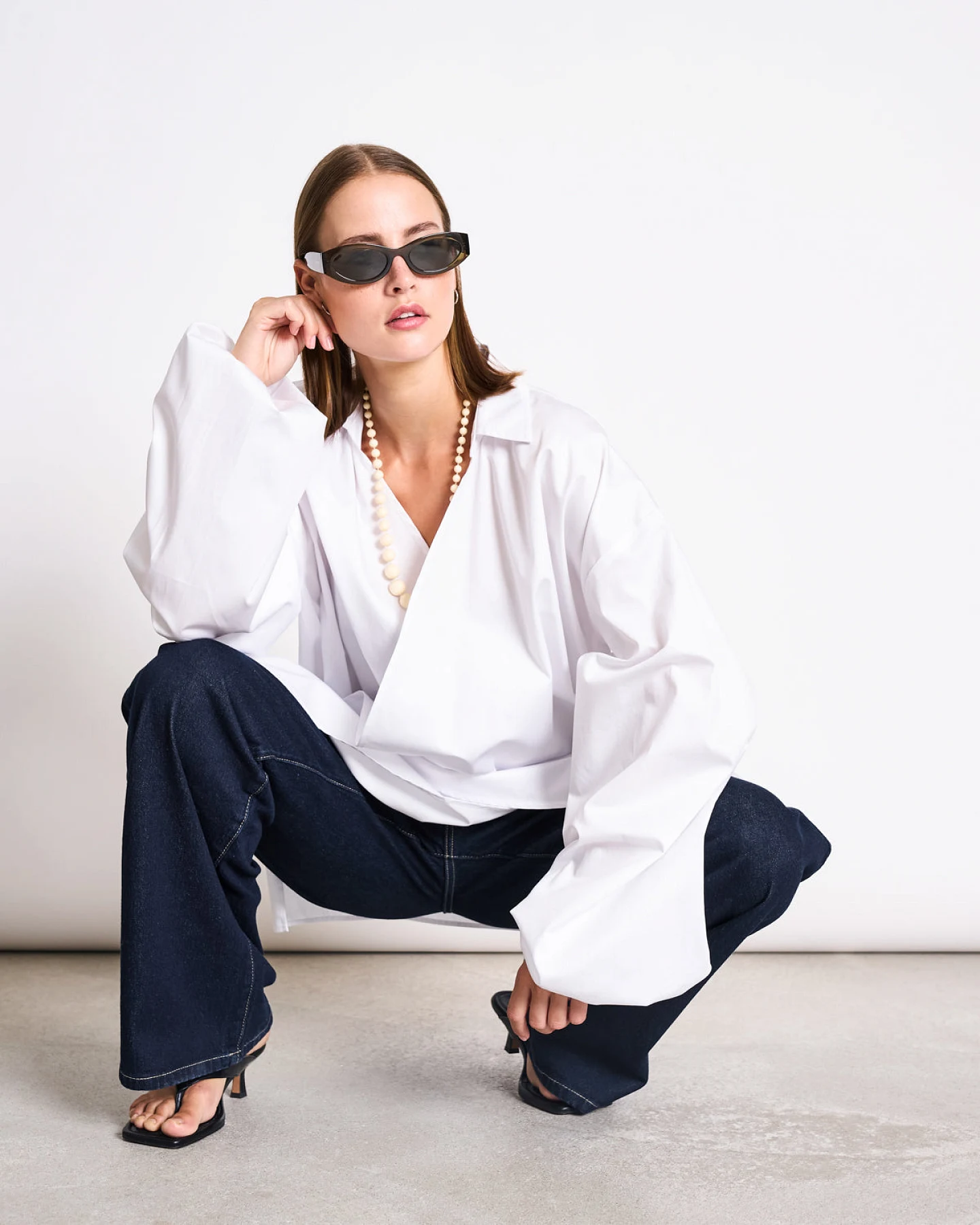 JAN 'N JUNE Damen vegan Bluse Puffy Wrap Aquilia Weiß – Ansicht 2