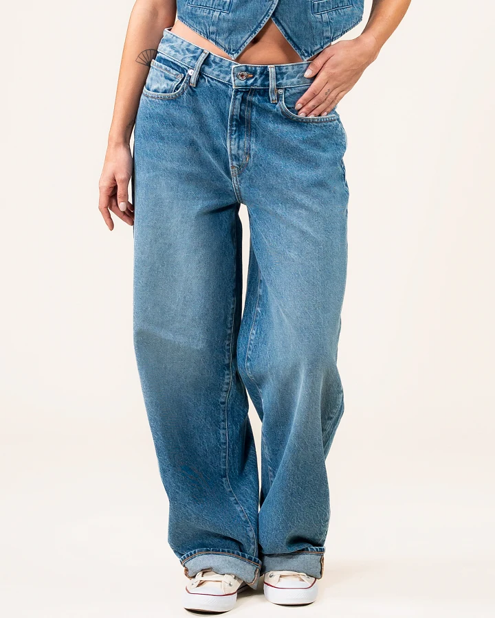 Kuyichi Damen vegan Jeans Lucy Loose Lifecycle Blau