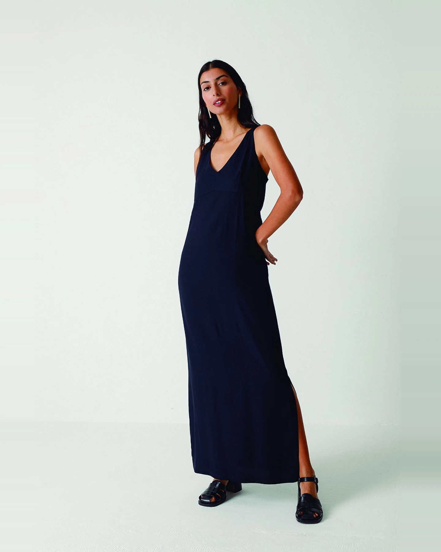 SKFK Damen vegan Kleid Leti Schwarz – Ansicht 2