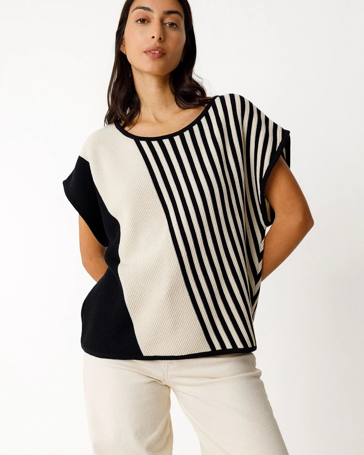 SKFK Damen vegan T-Shirt Ainhoa Schwarz/Beige