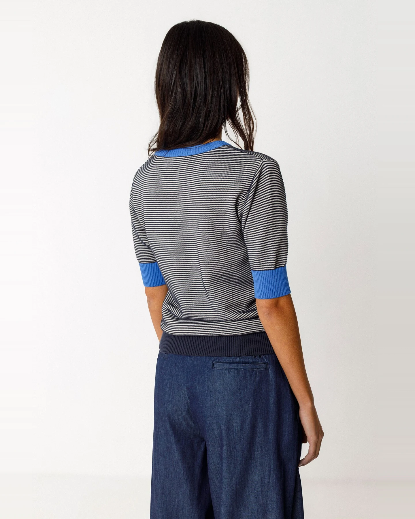 SKFK Damen vegan T-Shirt Muike Nay Blau – Ansicht 2