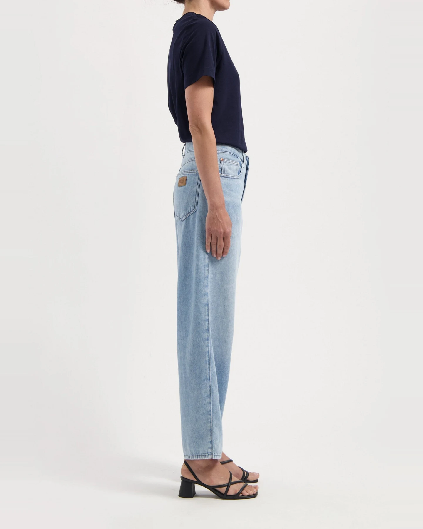 MUD Jeans Damen vegan Jeans High Barrel Brooke Flow Stone Vintage – Ansicht 2
