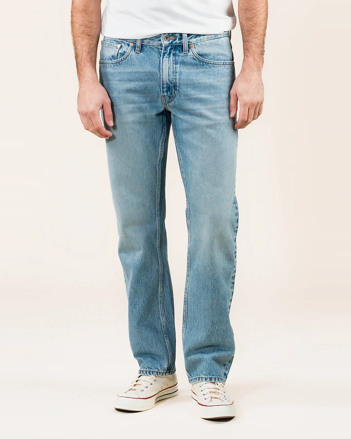 Kuyichi Herren vegan Jeans Scott Regular Pale Shore Blau