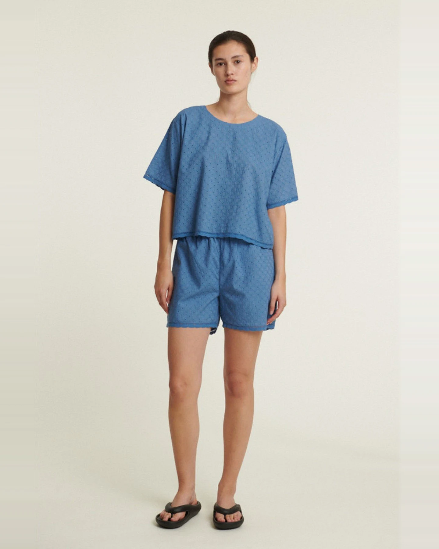 T-Shirt Adie Crop Blau – Ansicht 4