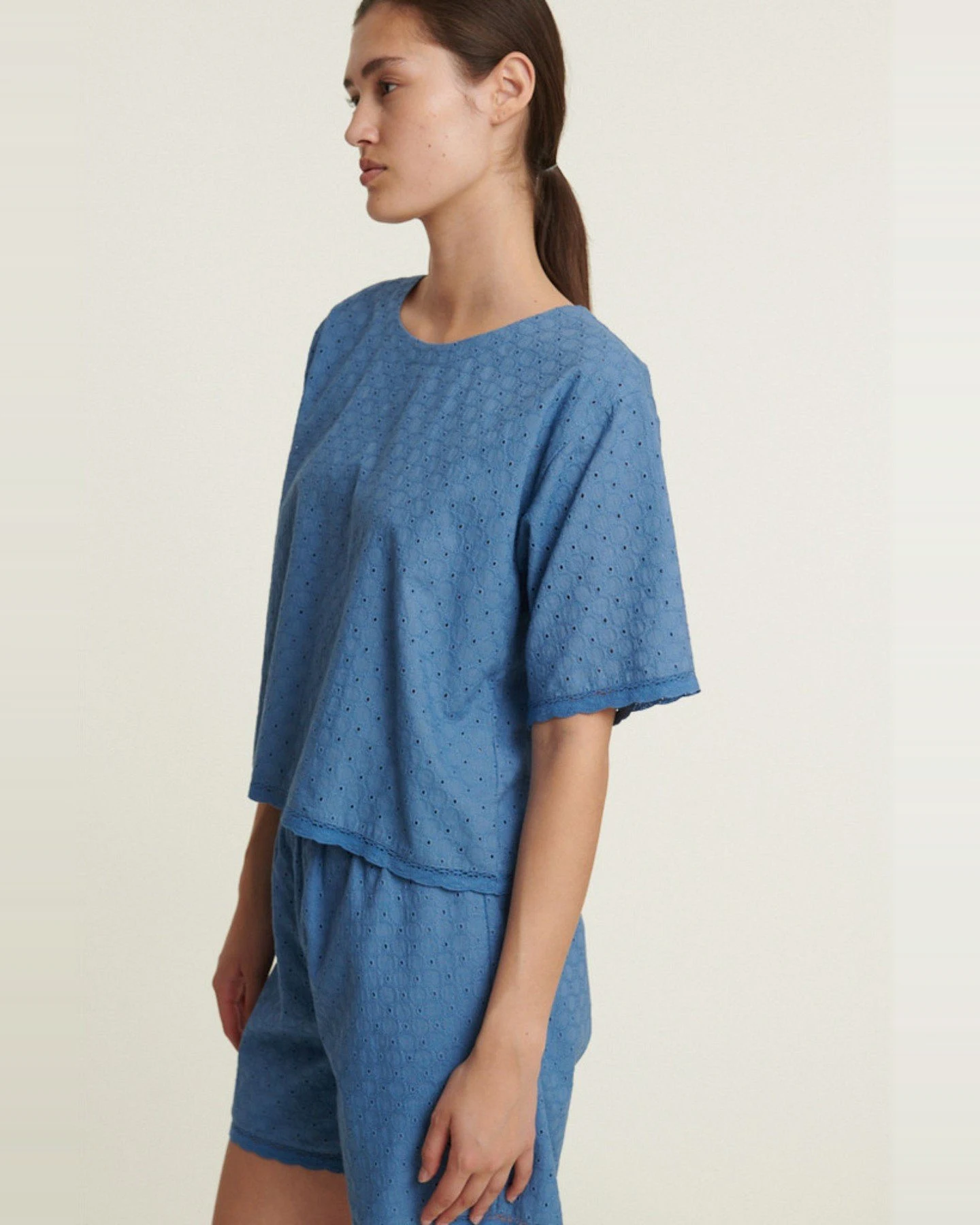 T-Shirt Adie Crop Blau – Ansicht 2