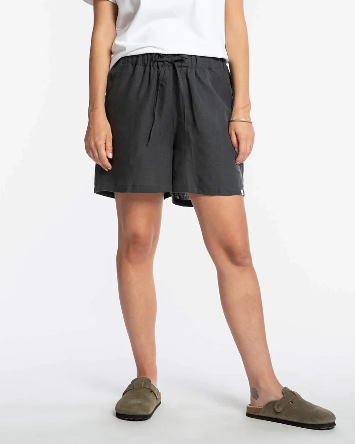 MATONA Damen vegan Kurze Hose Einfach Schwarz