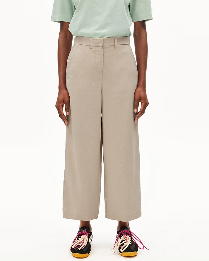 ARMEDANGELS Damen vegan Hose Caarunus Lino Sand Stone