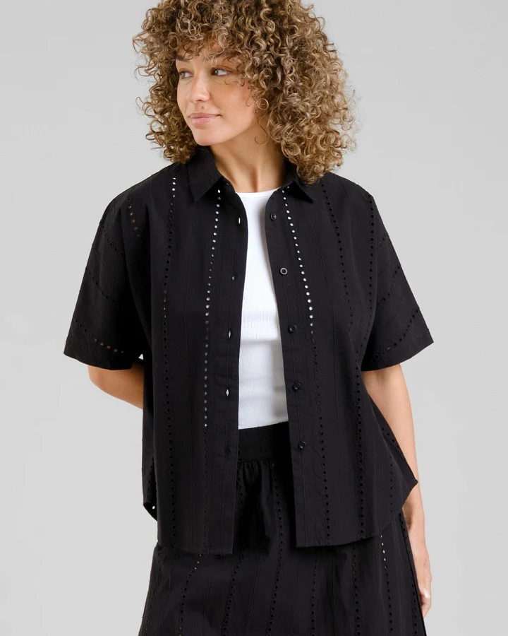 Bluse Alsvik Schiffli