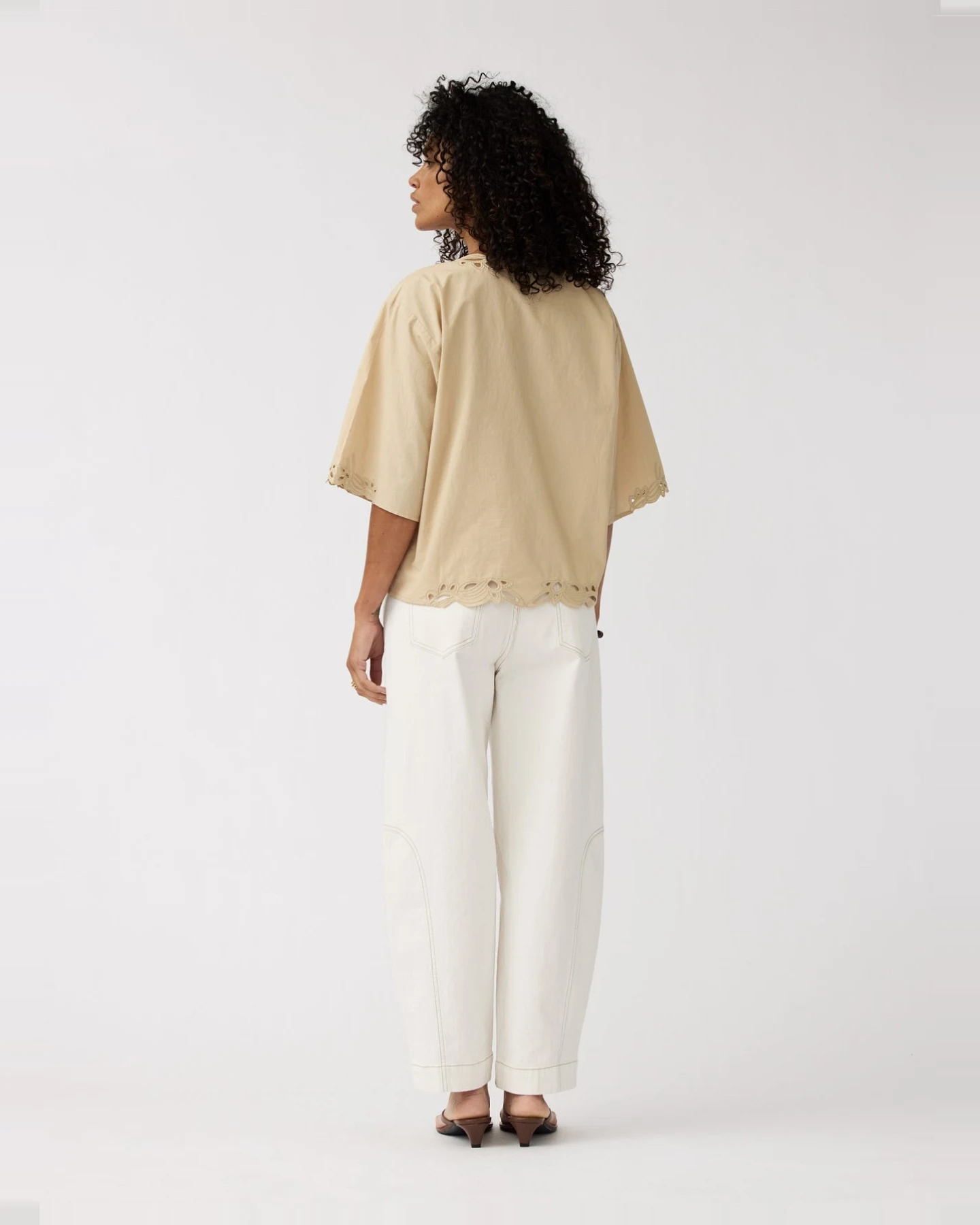 Alchemist Damen vegan Oberteil Aila Sand Beige – Ansicht 2