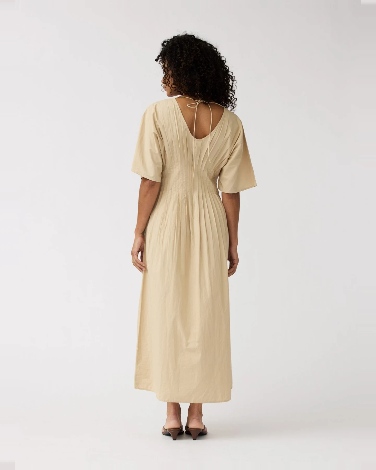 Alchemist Damen vegan Kleid Pippa Sand Beige – Ansicht 2
