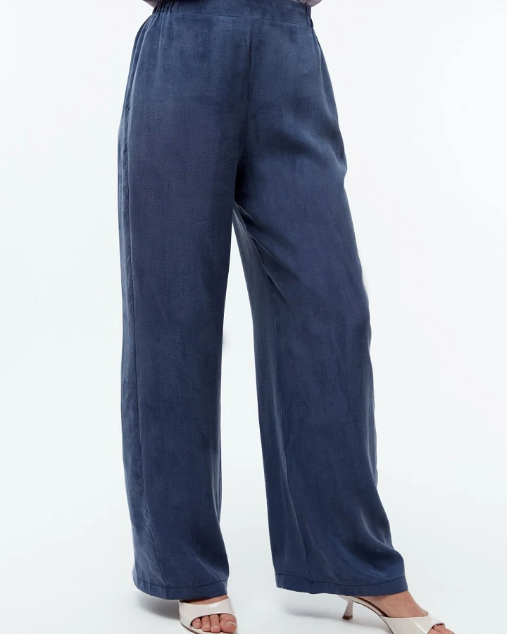 Blau