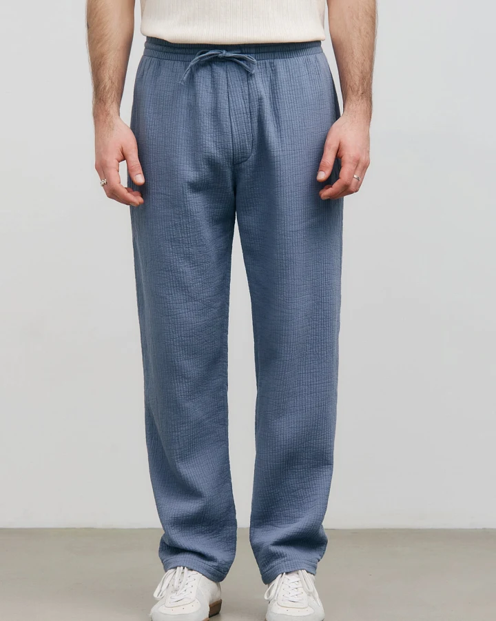 Rotholz Herren vegan Hose Nadelstreifen Steinblau