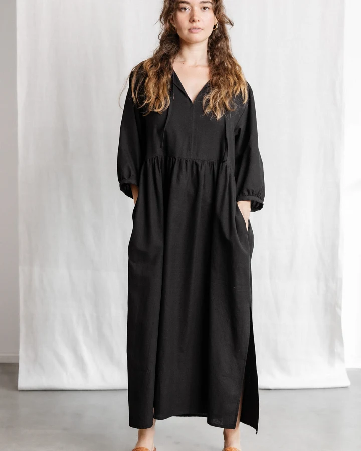 Jyoti Fair Works Damen vegan Kleid Paudali Schwarz