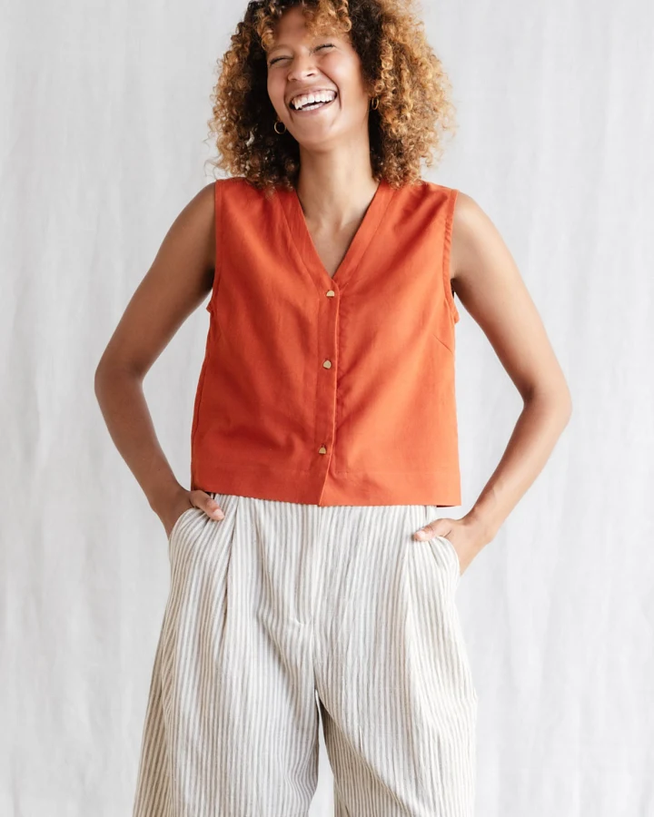 Jyoti - Fair Works Damen vegan Top Chatania Terrakotta