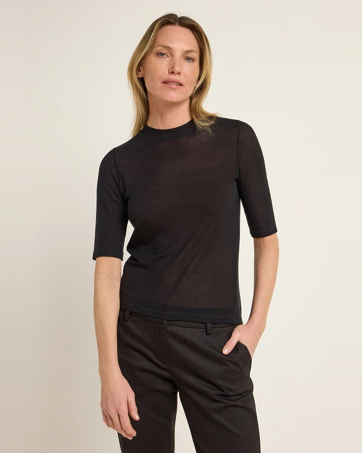 Stehkragenshirt Schwarz