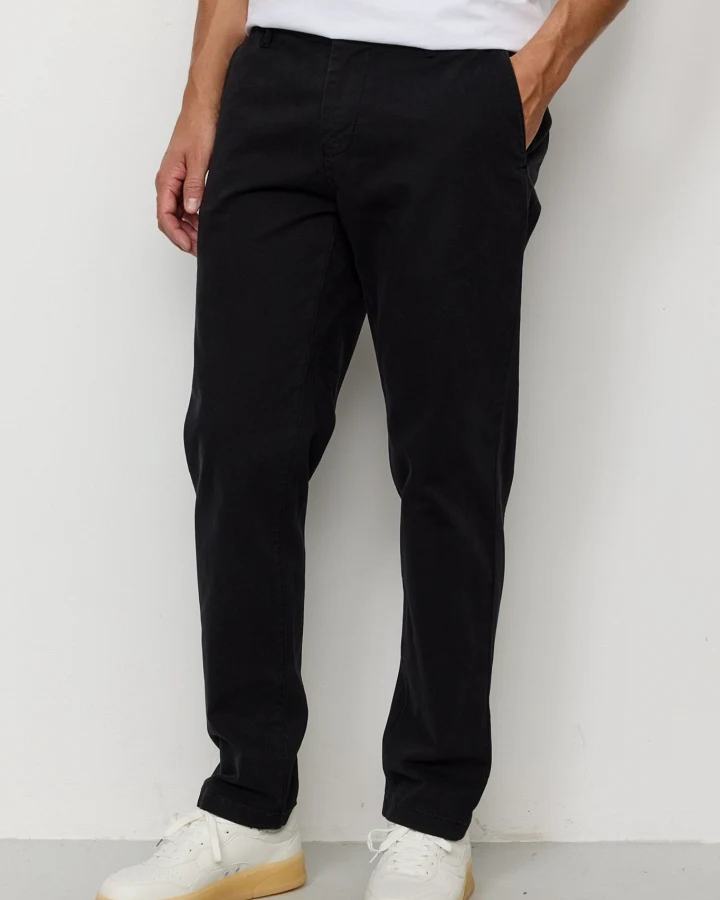 Recolution Herren vegan Chinos Kelp Schwarz