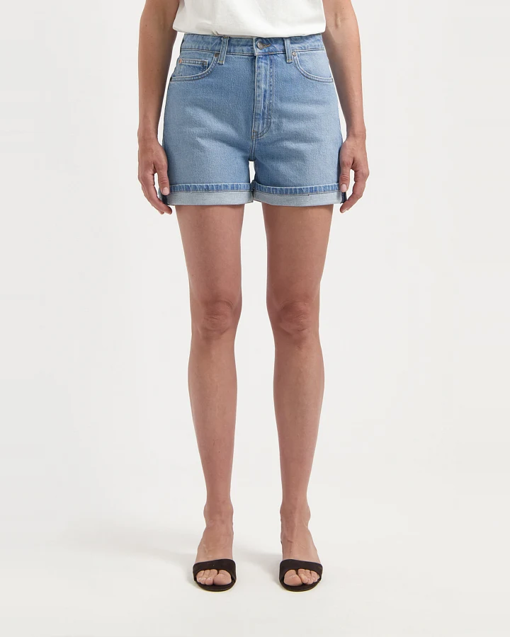 MUD Jeans Damen vegan Shorts Jazz Light Stone Vintage