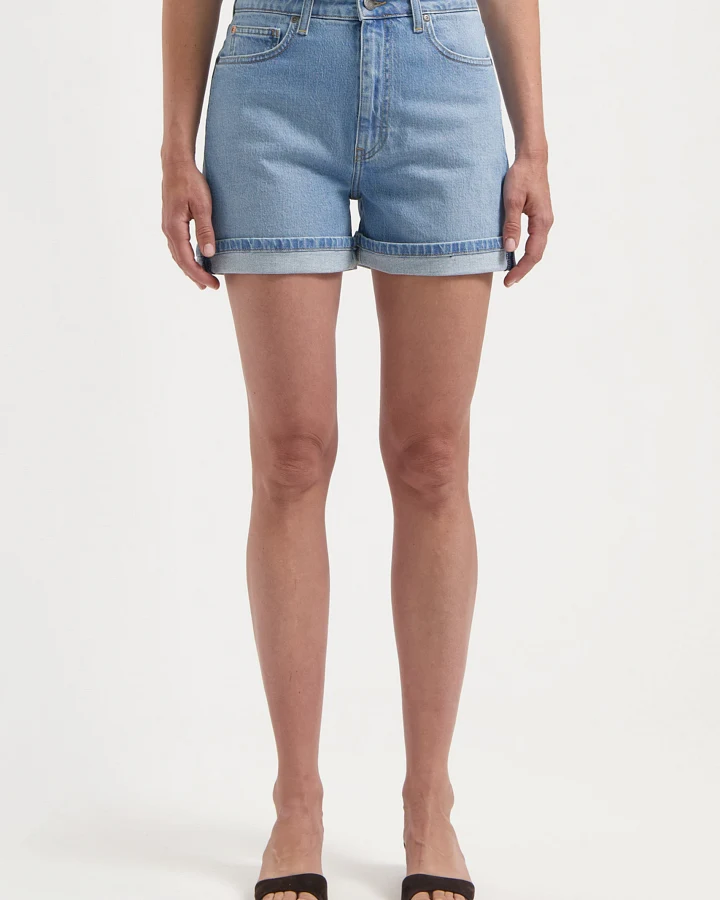 MUD Jeans Damen vegan Shorts Jazz Light Stone Vintage