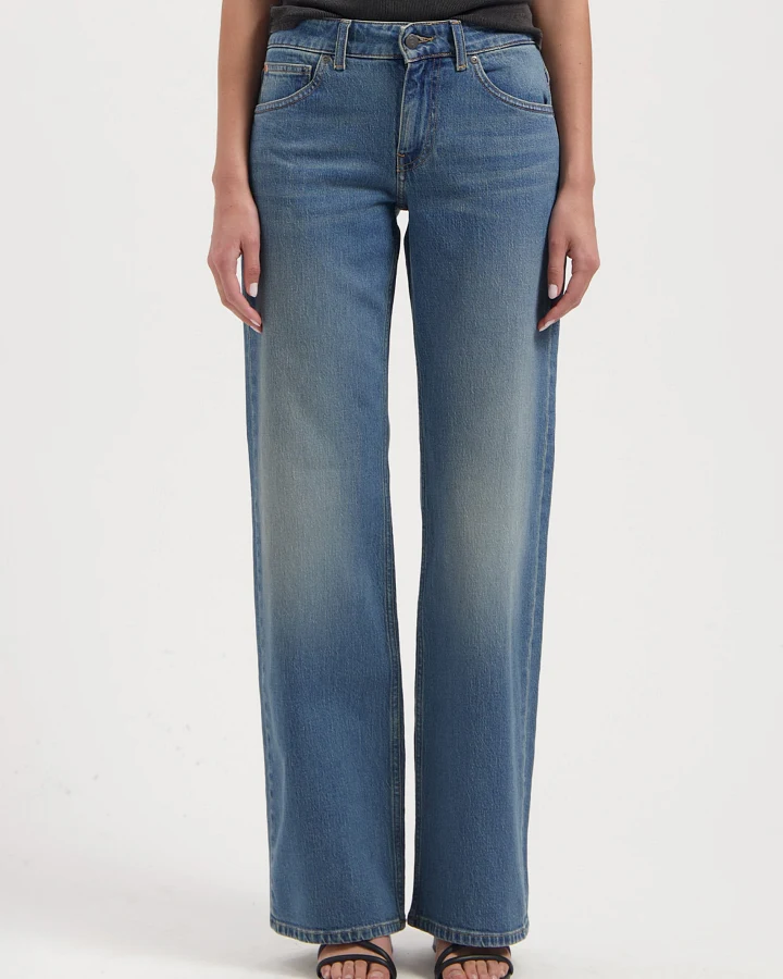MUD Jeans Damen vegan Jeans Cleo Mid Lose Erde Stein