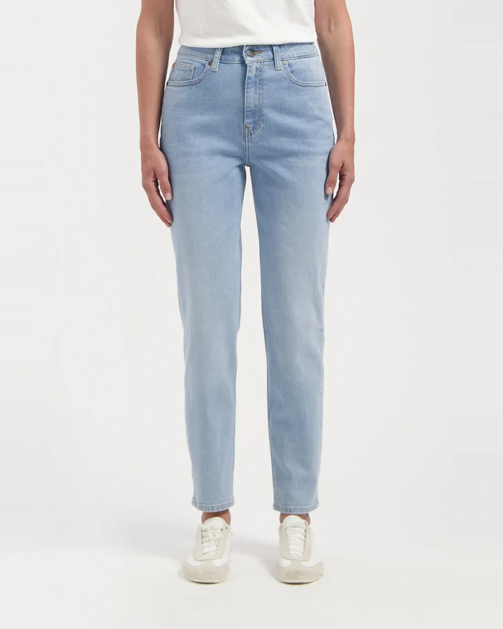 MUD Jeans Damen vegan Jeans Mams High Tapered Light Aged