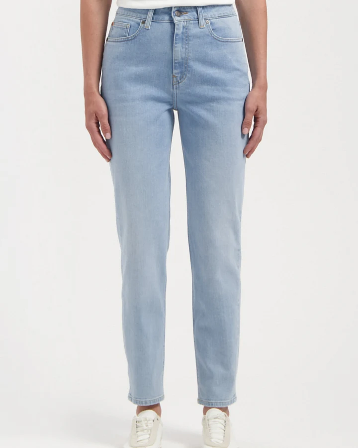 MUD Jeans Damen vegan Jeans Mams High Tapered Light Aged