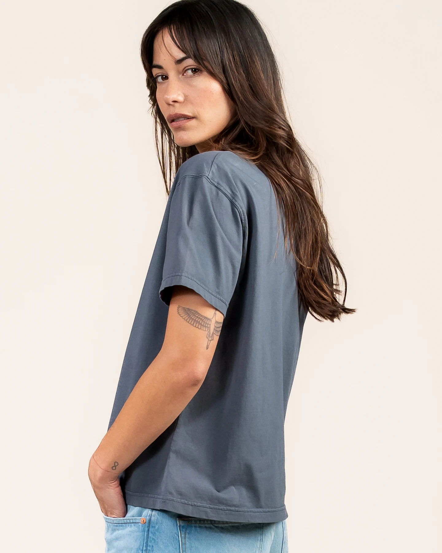 Kuyichi Damen vegan T-Shirt Faye Vintage Grau – Ansicht 2