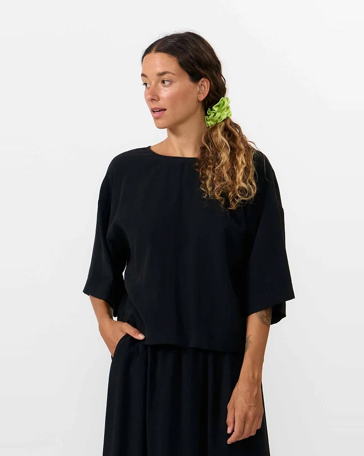 SUITE13LAB Damen vegan Bluse Sella Schwarz