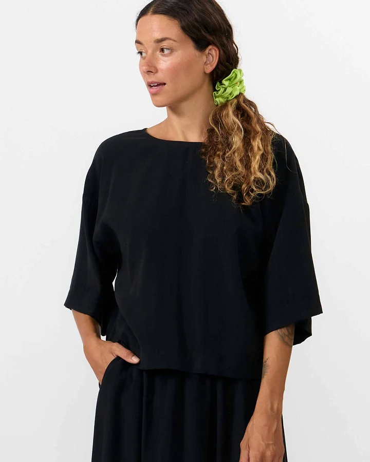 SUITE13LAB Damen vegan Bluse Sella Schwarz