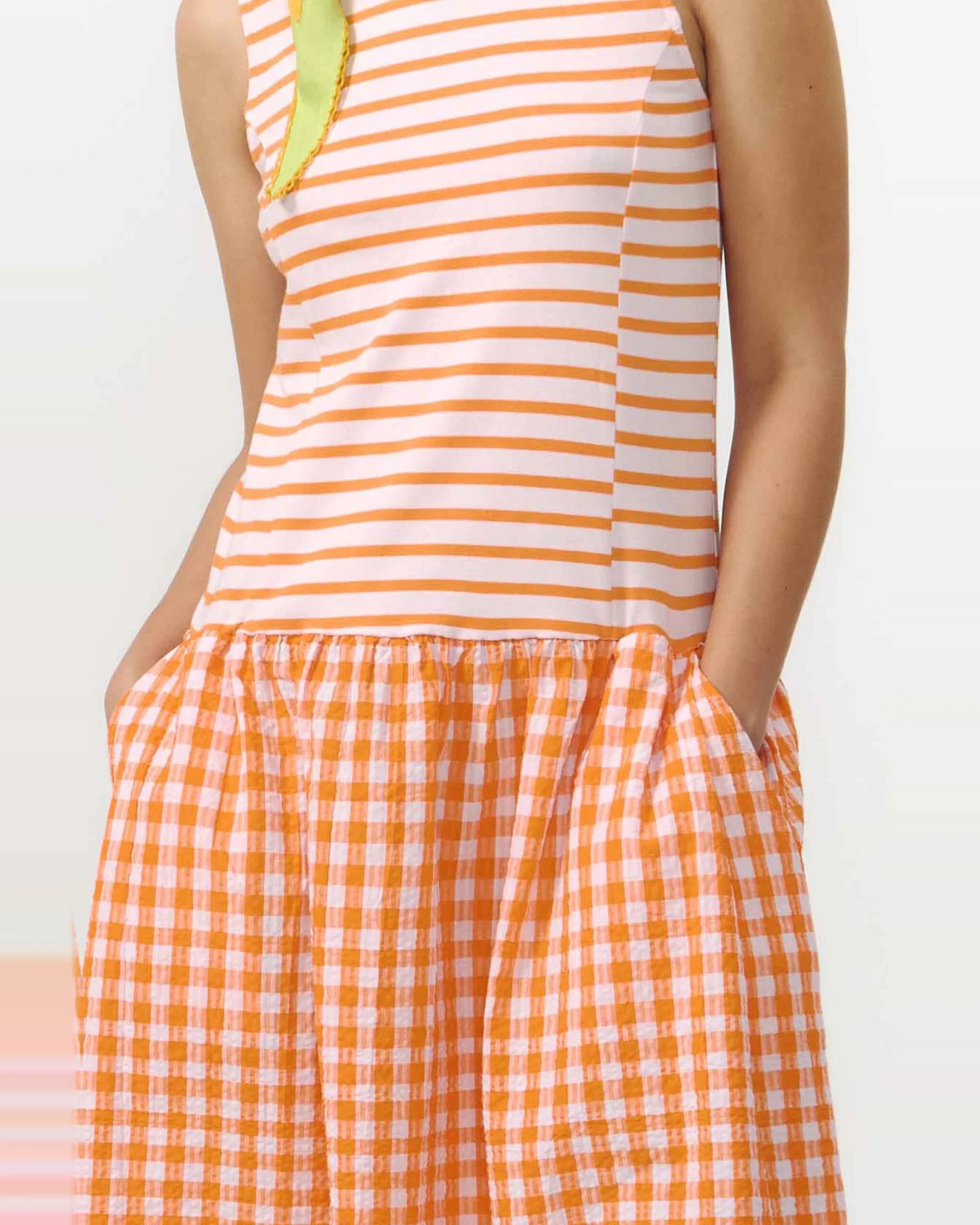 SUITE13LAB Damen vegan Kleid Mie Stripes Orange – Ansicht 2